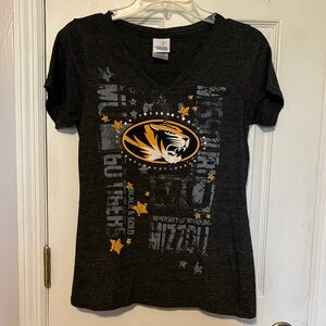 Mizzou Women’s Tiger Logo V-Neck T-Shirt - Black/Gold